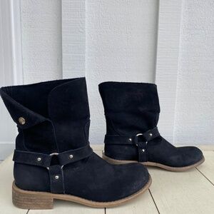 Sundance suede boots,  7 EUC